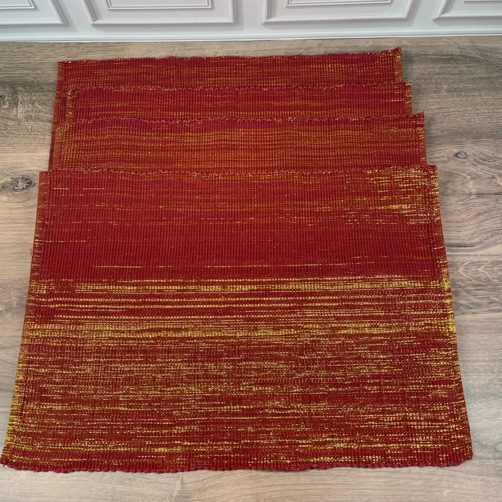 Red Woven Placemats with Gold Threading Set of 4 Table Decor Holiday Christmas
